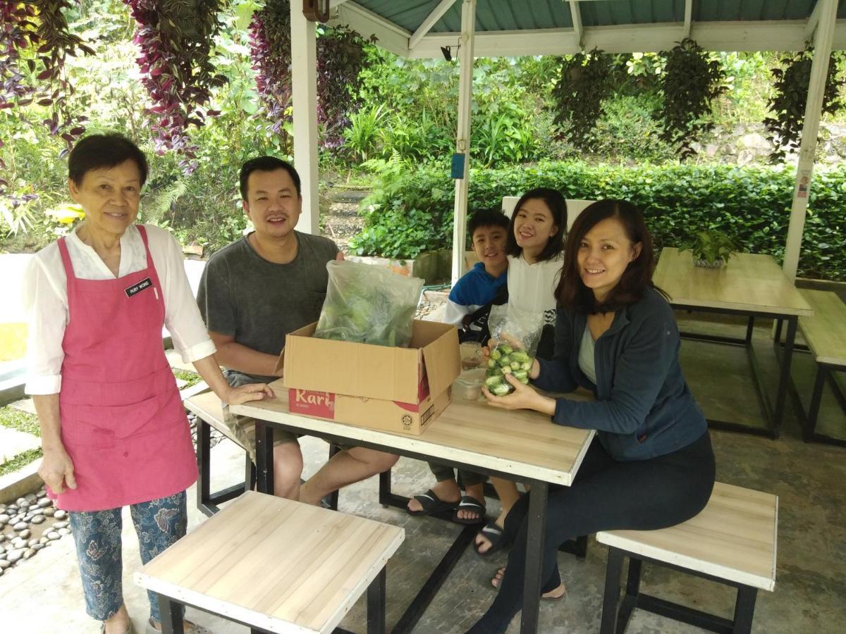 Moonriver Lodge Cameron Highlands Exterior foto